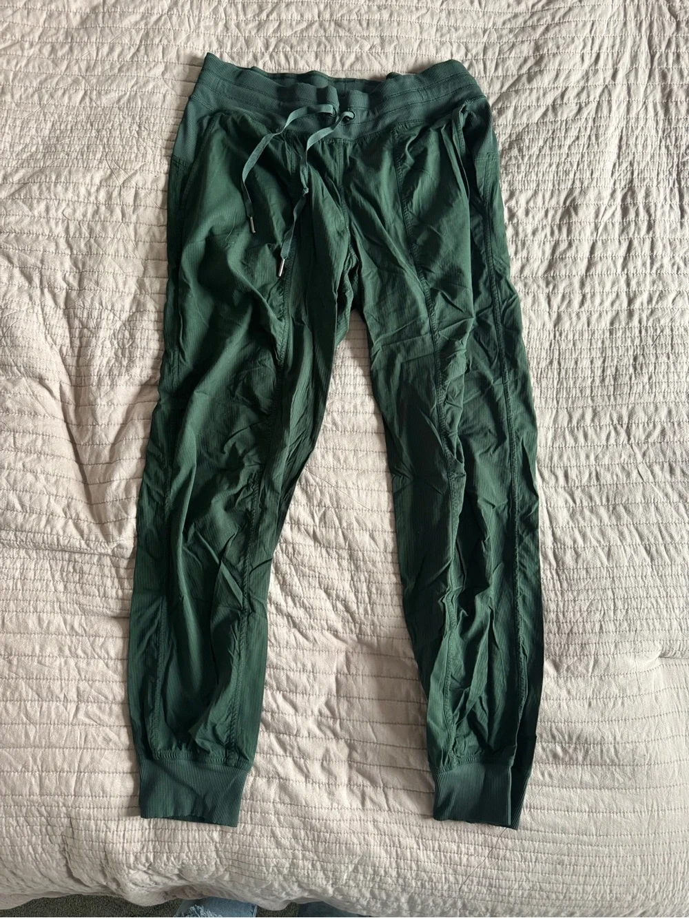 Lululemon Green Dance Studio Mid-Rise Jogger Full Length 10